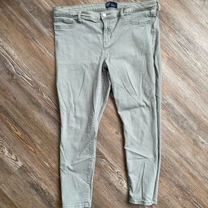 GAP Green Jeggings Stretchy Mid-Rise